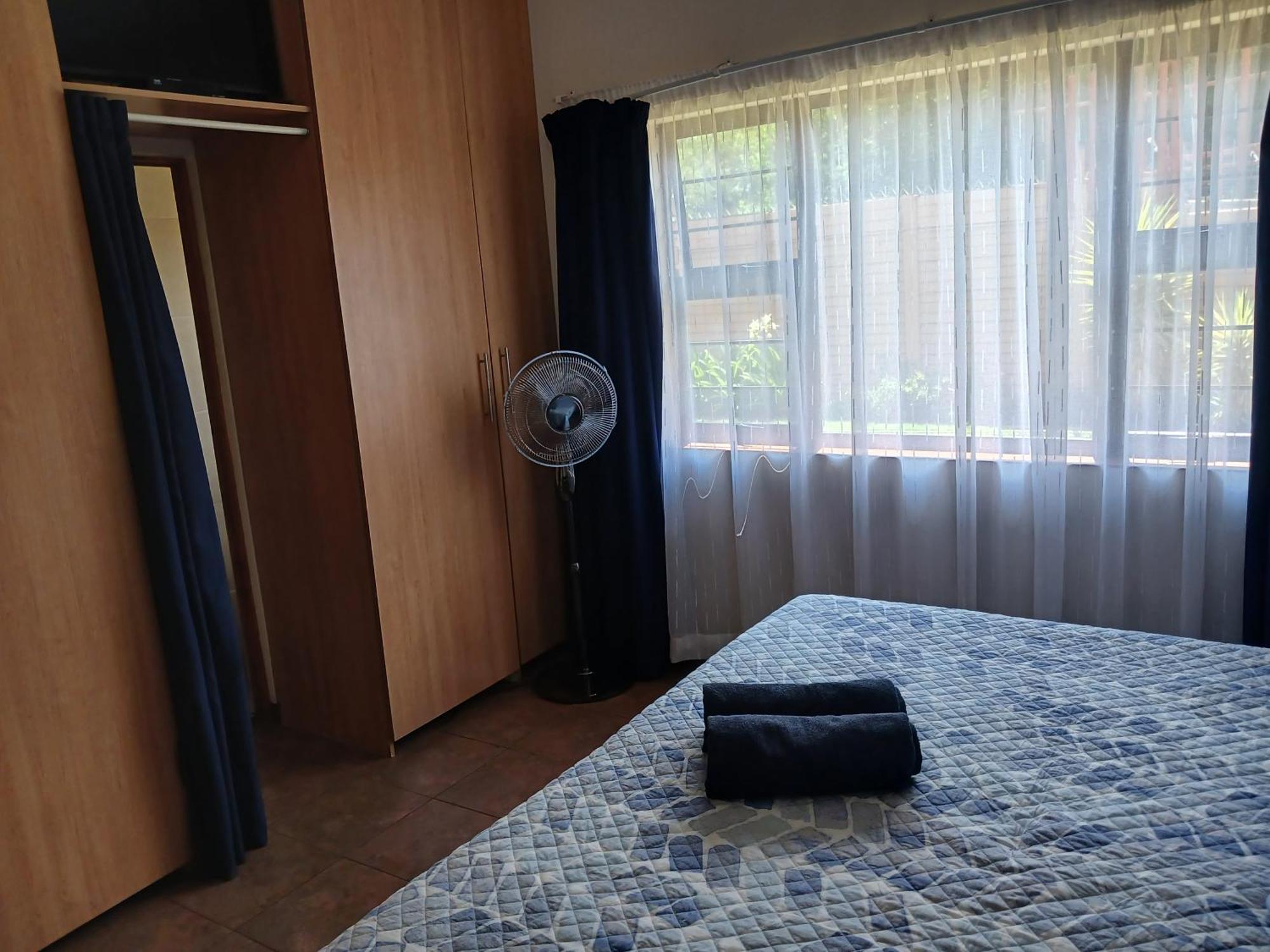 White Rose Guest House Vanderbijlpark Eksteriør billede
